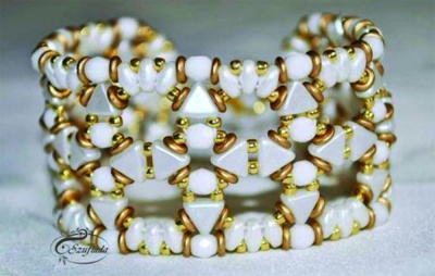 Pattern Puca Bracelet Beta uses Kheops Foc with bead purchase